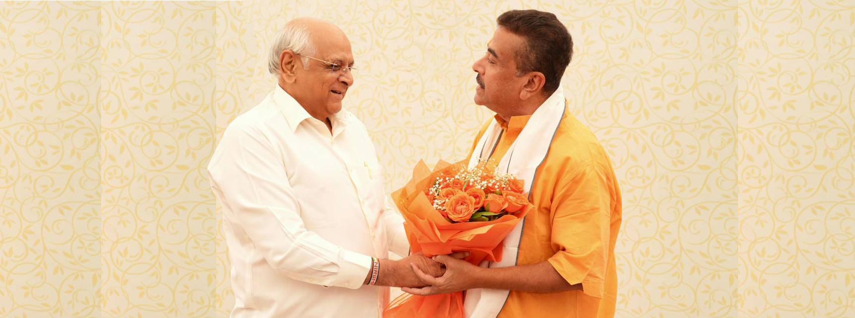 मुख्यमंत्री ने सदन में एक मजबूत विपक्ष की जरूरत पर भी जोर दिया।